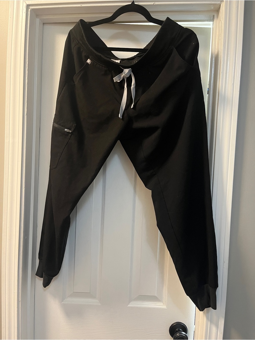 Figs Black Women's Drawstring Joggers with Pocket